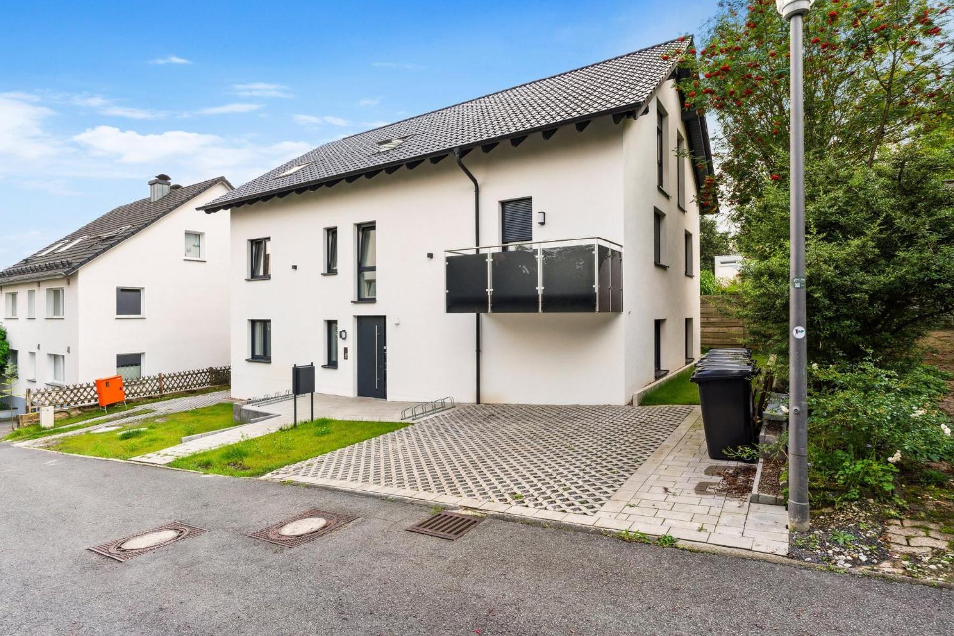 Deluxe Apartment In Bielefeld City Mit Parkplatz Und Terrasse מראה חיצוני תמונה